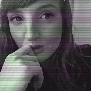 Meet your Posher, Chloe